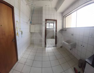 Apartamento Para Vender com 4 quartos 2 suítes no bairro Farolândia em Aracaju