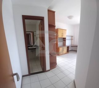 Apartamento Para Vender com 4 quartos 2 suítes no bairro Farolândia em Aracaju