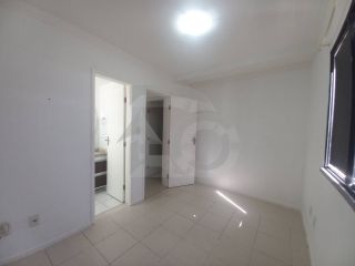 Apartamento Para Vender com 3 quartos 1 suíte no bairro Jabotiana em Aracaju