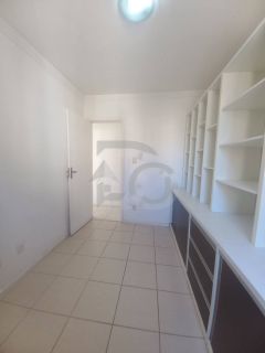 Apartamento Para Vender com 3 quartos 1 suíte no bairro Jabotiana em Aracaju