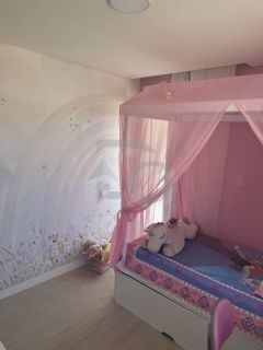 Casa de Condomínio Para Vender com 5 quartos 3 suítes no bairro Atalaia em Aracaju