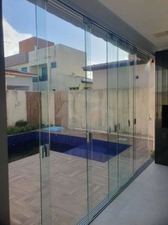 Casa de Condomínio Para Vender com 5 quartos 3 suítes no bairro Aruana em Aracaju