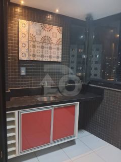 Apartamento Para Vender com 3 quartos 1 suíte no bairro Grageru em Aracaju