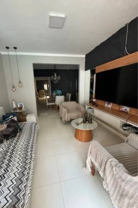 Casa Para Vender com 3 quartos 2 suítes no bairro Jabotiana em Aracaju
