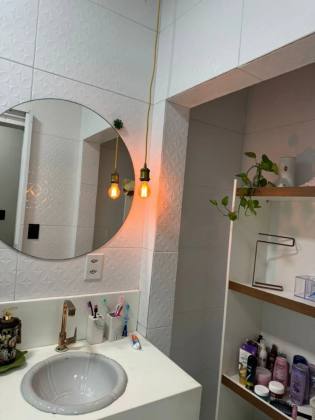 Casa Para Vender com 3 quartos 2 suítes no bairro Jabotiana em Aracaju