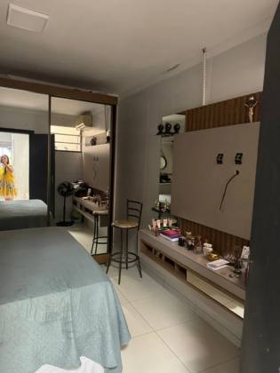 Casa Para Vender com 3 quartos 2 suítes no bairro Jabotiana em Aracaju