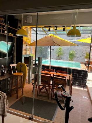 Casa Para Vender com 3 quartos 2 suítes no bairro Jabotiana em Aracaju