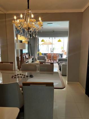 Casa Para Vender com 3 quartos 2 suítes no bairro Jabotiana em Aracaju