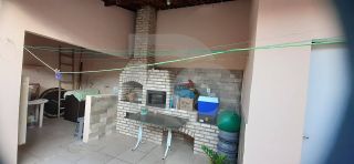 Casa Para Vender com 4 quartos 2 suítes no bairro Santa Lúcia em Aracaju