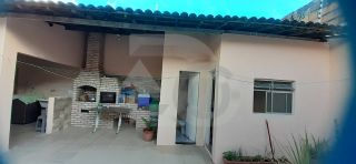 Casa Para Vender com 4 quartos 2 suítes no bairro Santa Lúcia em Aracaju