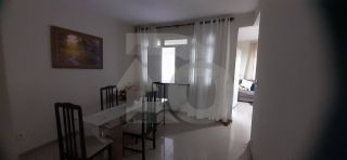 Casa Para Vender com 4 quartos 2 suítes no bairro Santa Lúcia em Aracaju