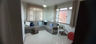 Casa Para Vender com 4 quartos 2 suítes no bairro Santa Lúcia em Aracaju