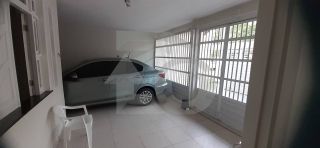 Casa Para Vender com 4 quartos 2 suítes no bairro Santa Lúcia em Aracaju