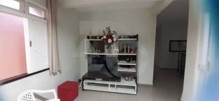 Casa Para Vender com 4 quartos 2 suítes no bairro Santa Lúcia em Aracaju