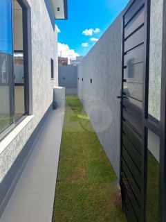 Casa de Condomínio Para Vender com 3 quartos 1 suíte no bairro Centro em Barra Dos Coqueiros