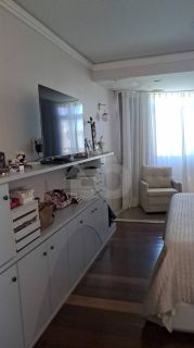 Casa Para Vender com 4 quartos 2 suítes no bairro Atalaia em Aracaju