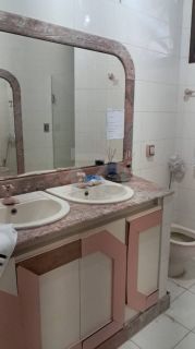 Casa Para Vender com 4 quartos 2 suítes no bairro Atalaia em Aracaju