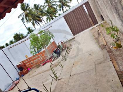 Casa Para Vender com 2 quartos no bairro Matapoã em Aracaju