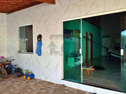 Casa Para Vender com 2 quartos no bairro Matapoã em Aracaju