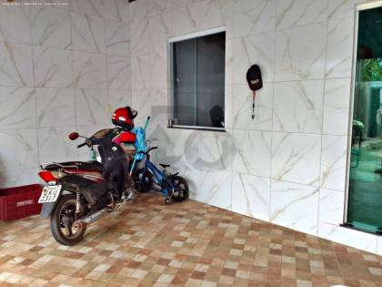 Casa Para Vender com 2 quartos no bairro Matapoã em Aracaju