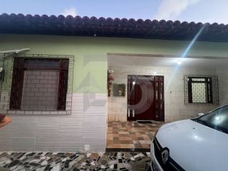 Casa Para Vender com 5 quartos 1 suíte no bairro Coroa do Meio em Aracaju