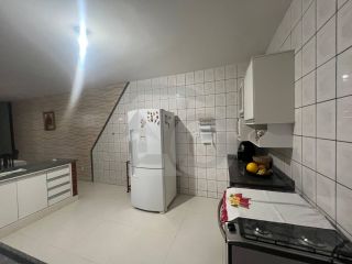 Casa Para Vender com 5 quartos 1 suíte no bairro Coroa do Meio em Aracaju