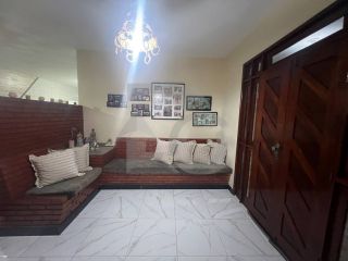 Casa Para Vender com 5 quartos 1 suíte no bairro Coroa do Meio em Aracaju