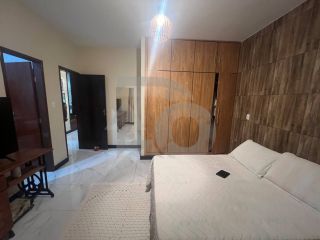 Casa Para Vender com 5 quartos 1 suíte no bairro Coroa do Meio em Aracaju