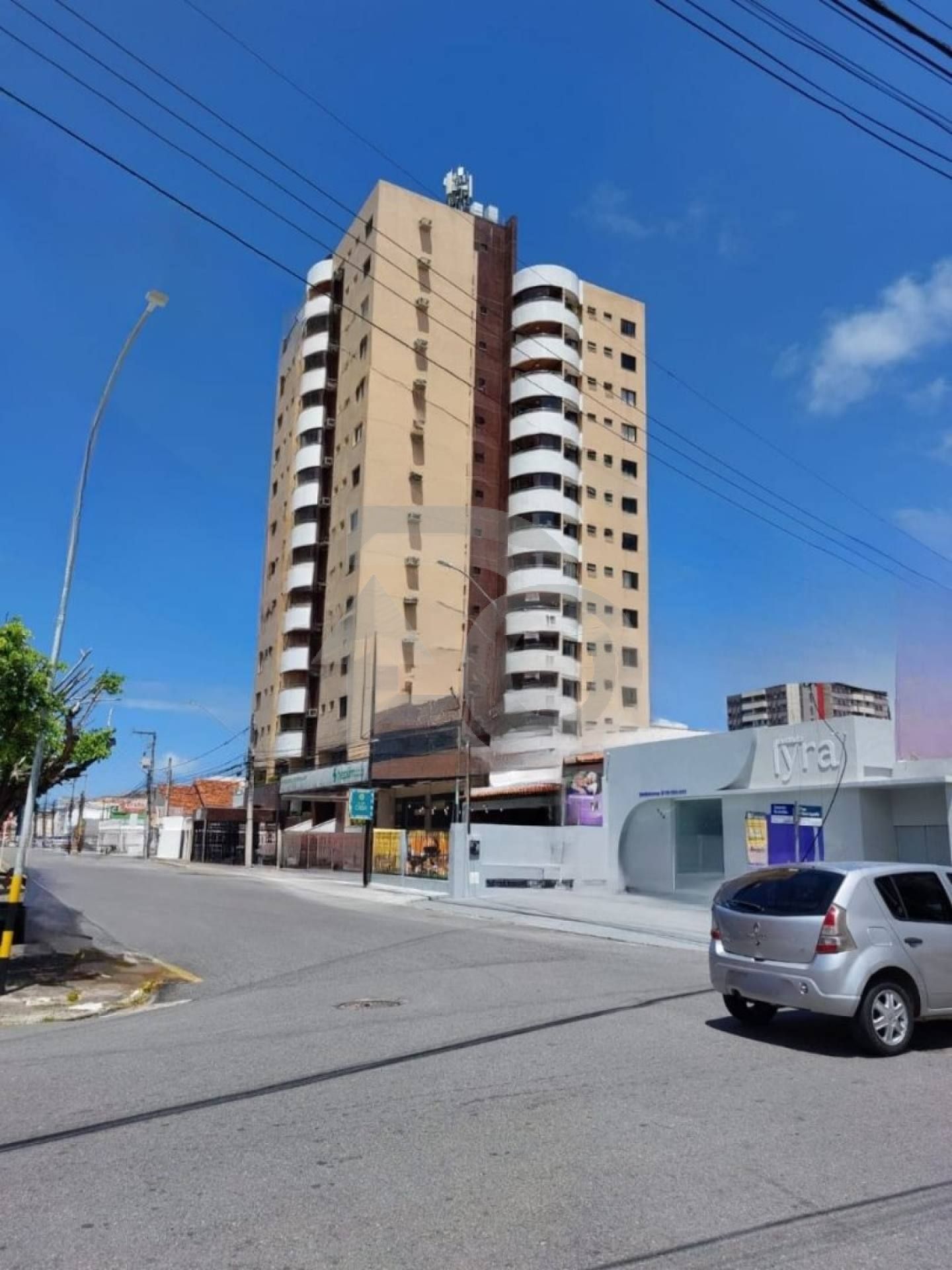 Apartamento Para Vender com 3 quartos 1 suíte no bairro São José em Aracaju