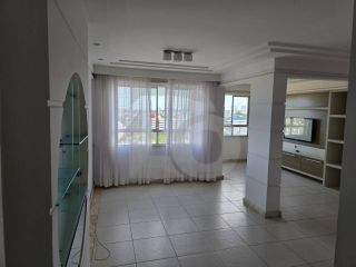 Apartamento Para Vender com 2 quartos 1 suíte no bairro Luzia em Aracaju