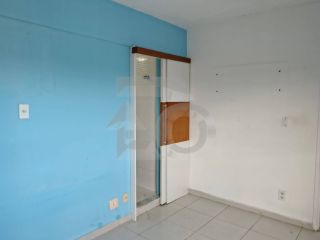 Apartamento Para Vender com 2 quartos 1 suíte no bairro Luzia em Aracaju