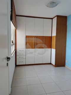 Apartamento Para Vender com 2 quartos 1 suíte no bairro Luzia em Aracaju