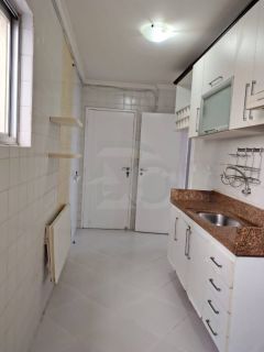 Apartamento Para Vender com 2 quartos 1 suíte no bairro Luzia em Aracaju