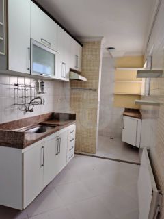 Apartamento Para Vender com 2 quartos 1 suíte no bairro Luzia em Aracaju