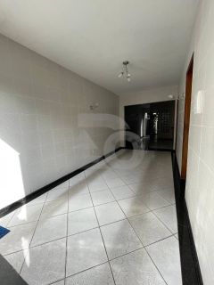 Casa Para Vender com 4 quartos 1 suíte no bairro Novo Paraíso em Aracaju
