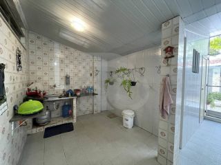 Casa Para Vender com 4 quartos 1 suíte no bairro Novo Paraíso em Aracaju