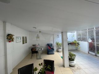 Casa Para Vender com 4 quartos 1 suíte no bairro Novo Paraíso em Aracaju