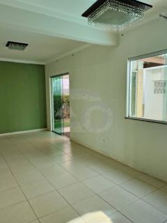 Casa de Condomínio Para Vender com 3 quartos 1 suíte no bairro Aeroporto em Aracaju