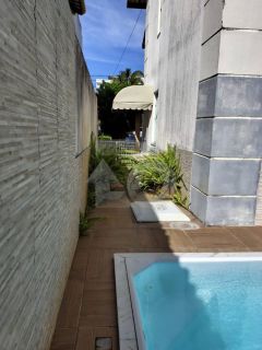 Casa de Condomínio Para Vender com 3 quartos 1 suíte no bairro Aeroporto em Aracaju
