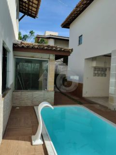 Casa de Condomínio Para Vender com 3 quartos 1 suíte no bairro Aeroporto em Aracaju