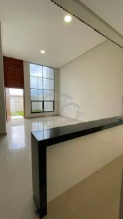 Casa Para Vender com 3 quartos 1 suíte no bairro Aruana em Aracaju