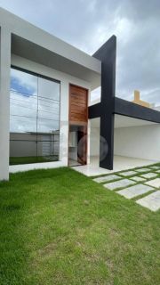 Casa Para Vender com 3 quartos 1 suíte no bairro Aruana em Aracaju