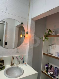 Casa Para Vender com 3 quartos 2 suítes no bairro Jabotiana em Aracaju