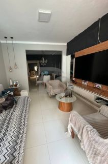 Casa Para Vender com 3 quartos 2 suítes no bairro Jabotiana em Aracaju