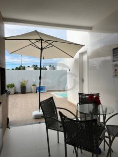 Casa de Condomínio Para Vender com 3 quartos 1 suíte no bairro Olhos d`Água em Barra Dos Coqueiros