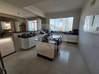 Casa de Condomínio Para Vender com 4 quartos 3 suítes no bairro Mosqueiro em Aracaju