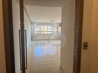 Apartamento Para Vender com 3 quartos 1 suíte no bairro Treze de Julho em Aracaju