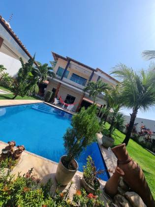 Casa Para Vender com 7 quartos 7 suítes no bairro São José dos Náufragos em Aracaju