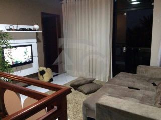 Casa Para Vender com 3 quartos 2 suíte no bairro Farolândia em Aracaju