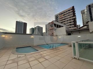 Apartamento Para Vender com 4 quartos 2 suítes no bairro Farolândia em Aracaju